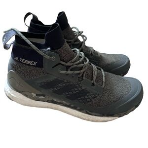 Adidas terrex 400 mid size 11